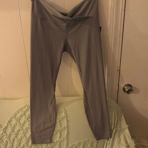 Avia Womens Leggings in camo green color